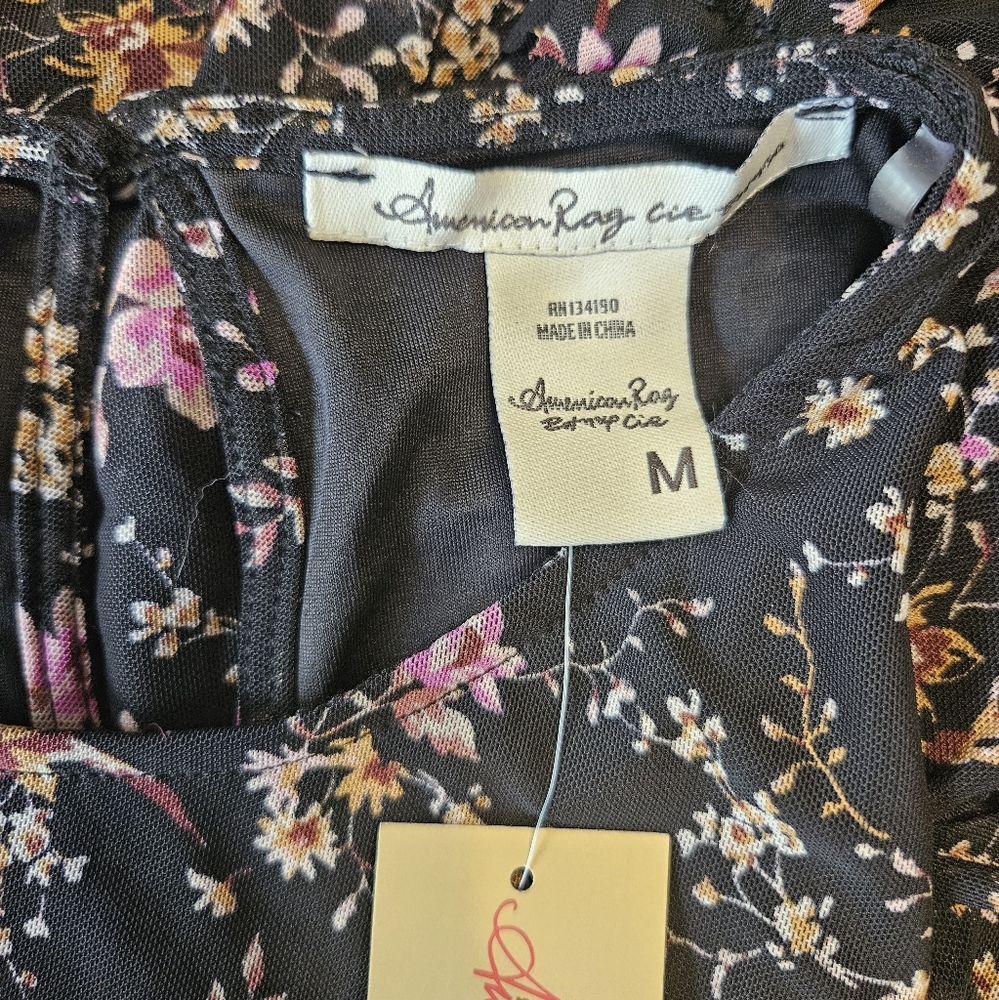 American Rag NWT Floral Long Bell Sleeve Blouse Sz M - Picture 8 of 9